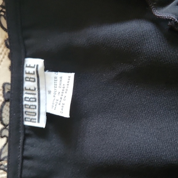 Robbie Bee, Excellent condition, Women's Dress, Black, ruffled, Size 16 - Picture 7 of 11